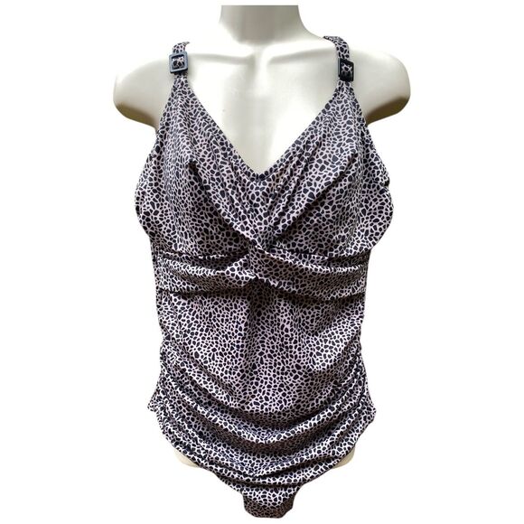 Fantasie Madagascar Underwire One piece Swimsuit twist front slimming US 40E - Picture 6 of 16